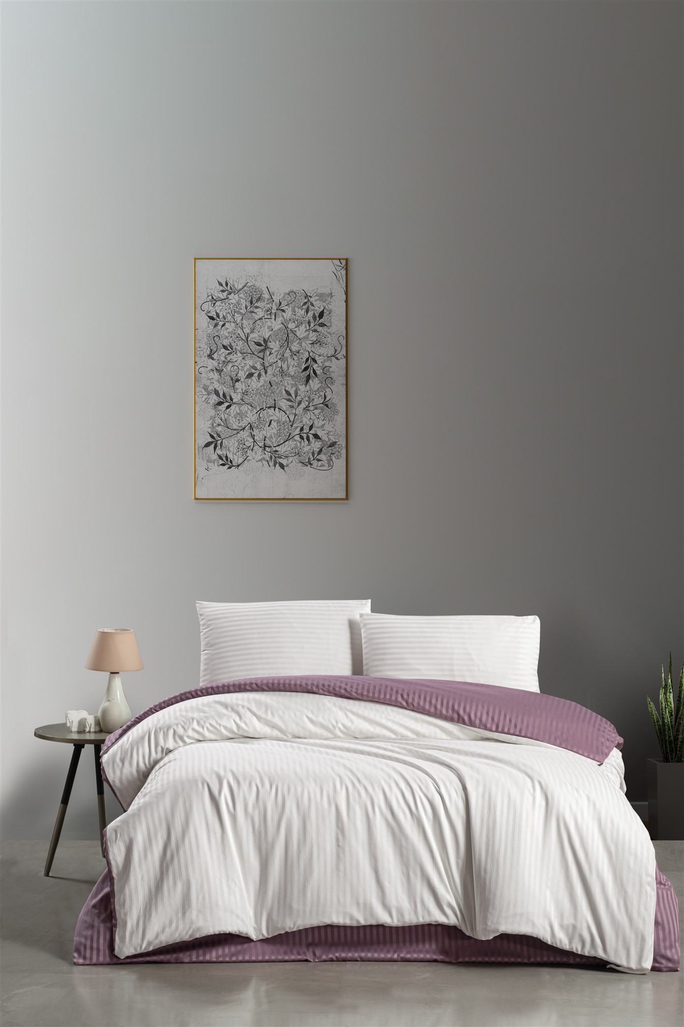 MÜRDÜM-KREM ÇİFT TARAFLI PAMUK SATEN ÇİFT KİŞİLİK NEVRESİM TAKIMI