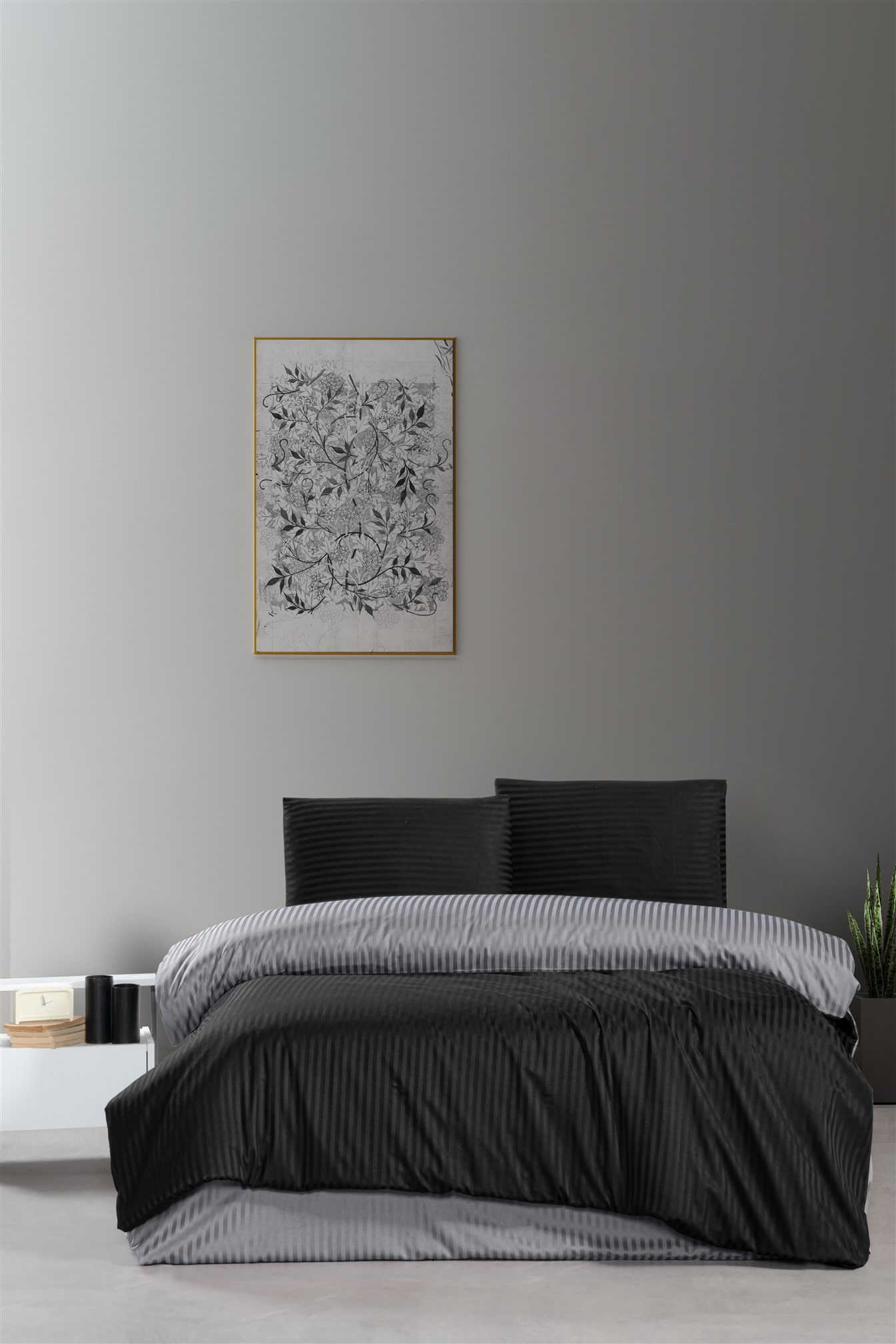 SİYAH-GRİ ÇİFT TARAFLI PAMUK SATEN ÇİFT KİŞİLİK NEVRESİM TAKIMI